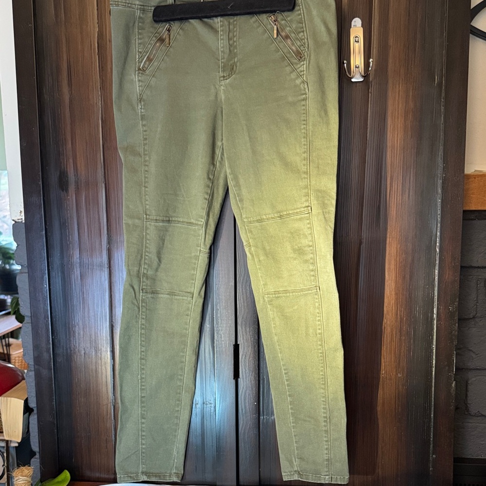 Olive Skinny Pants